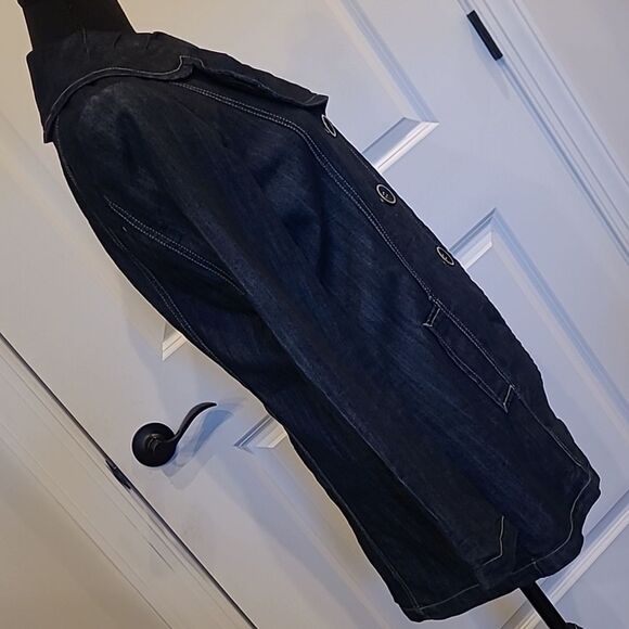 Baccini sz S denim short coat with front pockets and oversized buttons - Picture 3 of 10